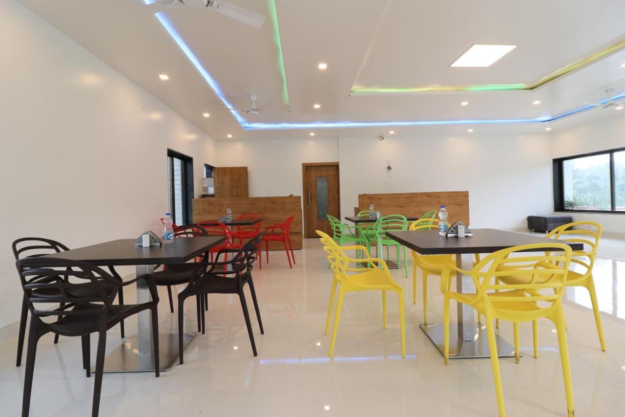 Hotel The Orange Flag  Aurangabad  Buitenkant foto