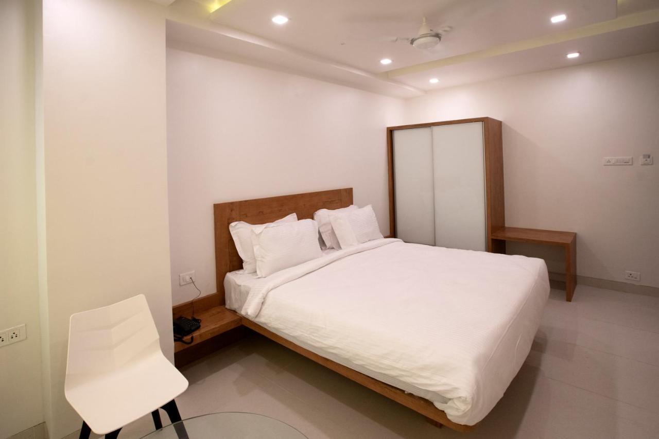 Hotel The Orange Flag  Aurangabad  Buitenkant foto