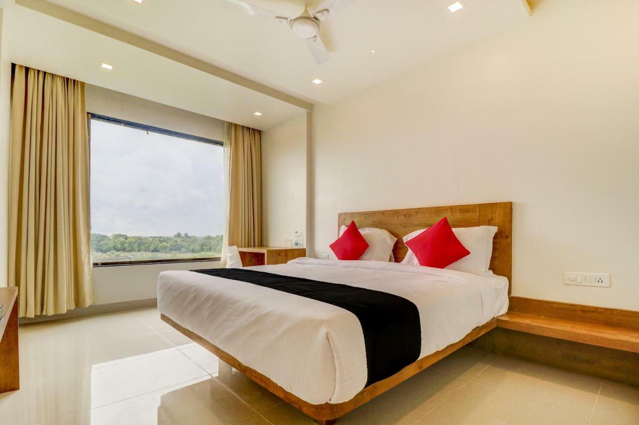 Hotel The Orange Flag  Aurangabad  Buitenkant foto