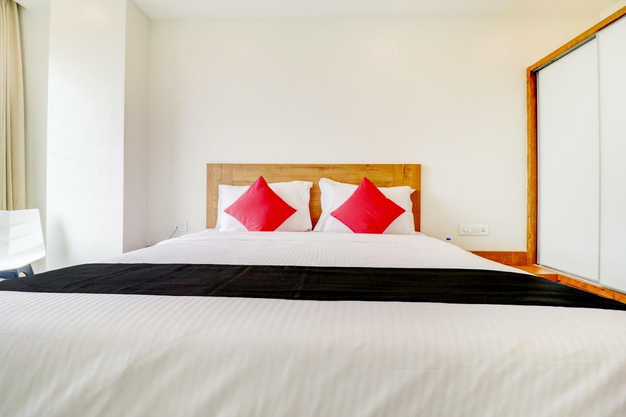 Hotel The Orange Flag  Aurangabad  Buitenkant foto