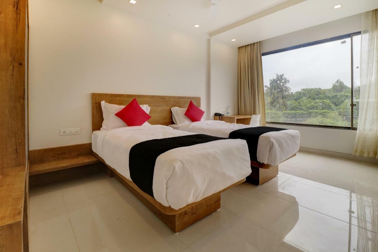 Hotel The Orange Flag  Aurangabad  Buitenkant foto